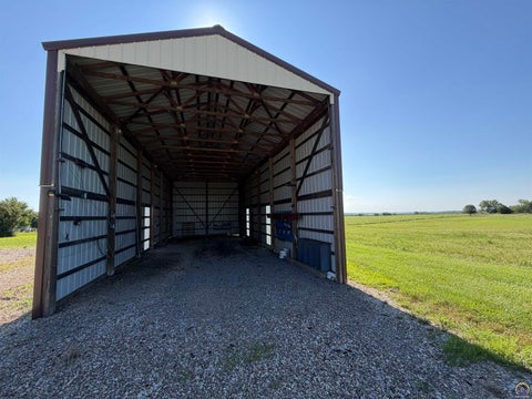 Tiny photo for 6130 NE Shaffer Rd, Topeka, KS 66617 (MLS # 245550)