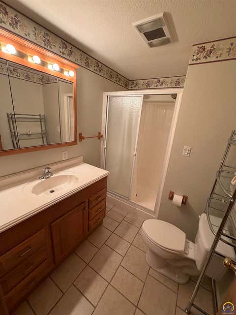 Tiny photo for 6130 NE Shaffer Rd, Topeka, KS 66617 (MLS # 245550)