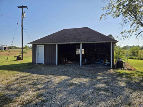 Tiny photo for 636 Road 170, Emporia, KS 66801 (MLS # 246589)