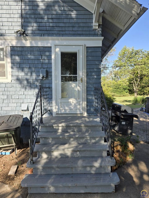 Tiny photo for 636 Road 170, Emporia, KS 66801 (MLS # 246589)