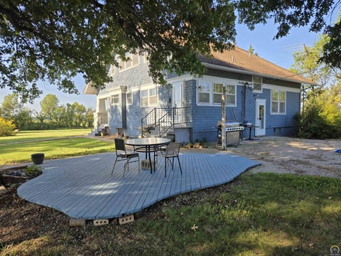 Tiny photo for 636 Road 170, Emporia, KS 66801 (MLS # 246589)