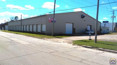 Tiny photo for 127 NW Van Buren St, Topeka, KS 66603 (MLS # 244391)