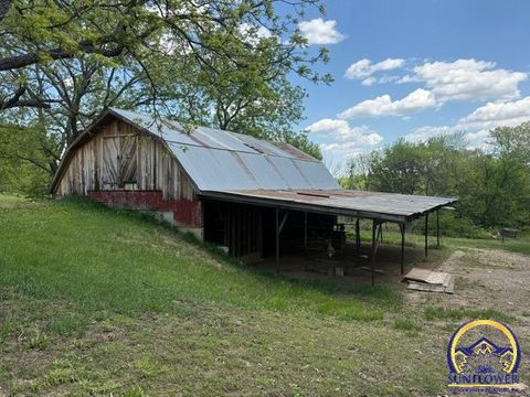 Tiny photo for 10819 T2 Lane, Hoyt, KS 66440 (MLS # 244424)