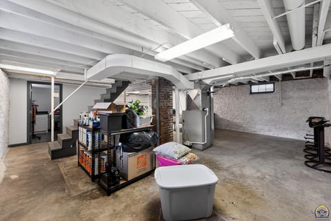 Tiny photo for 2645 SE 29th St, Topeka, KS 66605 (MLS # 244888)