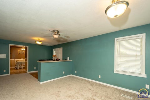 Tiny photo for 810 Francis St, Valley Falls, KS 66088 (MLS # 246890)