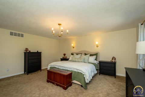 Tiny photo for 810 Francis St, Valley Falls, KS 66088 (MLS # 246890)