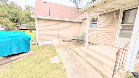 Tiny photo for 619 Ivy St, Admire, KS 66830 (MLS # 246833)