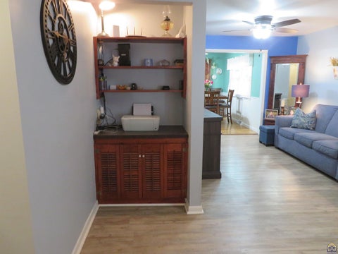 Tiny photo for 2207 NW Polk St, Topeka, KS 66608 (MLS # 246278)