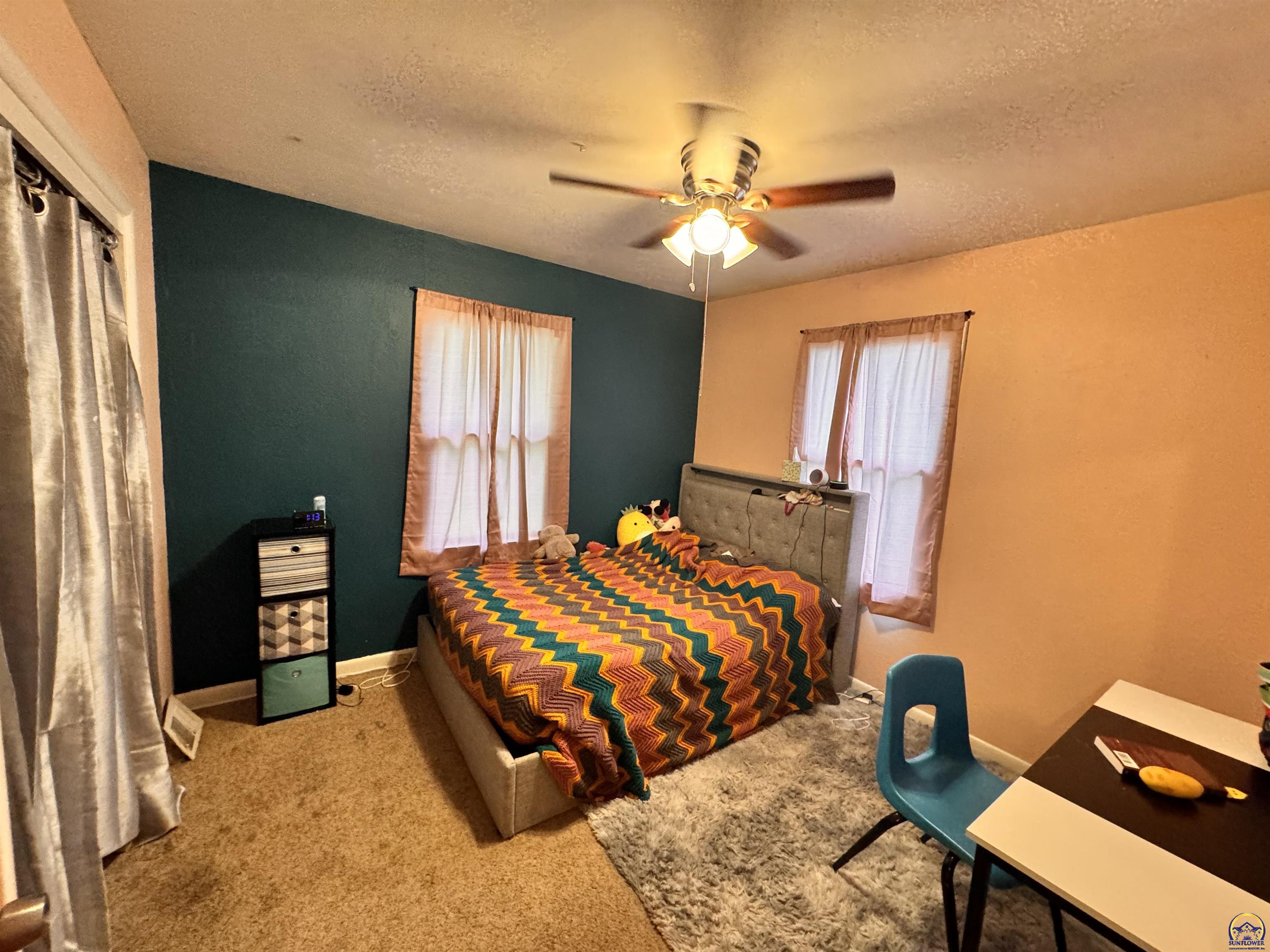 Topeka, Kansas 66604, United States, 2 Bedrooms Bedrooms, ,2 BathroomsBathrooms,Residential,Pending,53564