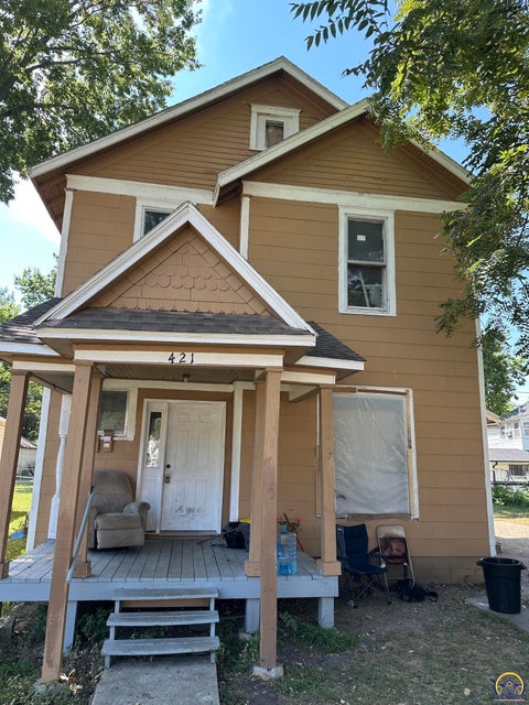 Photo of 421 Congress St, Emporia, KS 66801 (MLS # 246199)