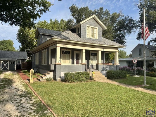 313 CHERRY ST, COTTONWOOD FALLS, KS 66845 - Image eacd5af03258fc411bf5faecfa77aa25/3546860306