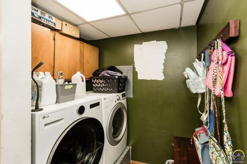 Tiny photo for 509 NW 5th St, Abilene, KS 67410 (MLS # 245640)