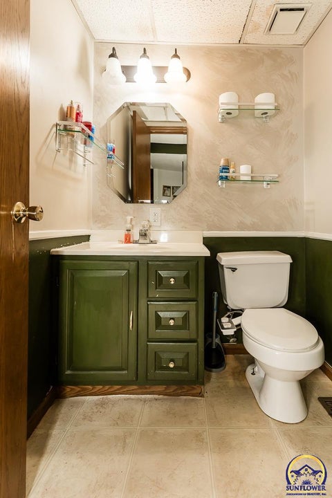 Tiny photo for 509 NW 5th St, Abilene, KS 67410 (MLS # 245640)