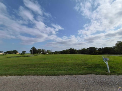 Tiny photo for 8903 Holly Ln, Ozawkie, KS 66070 (MLS # 246508)