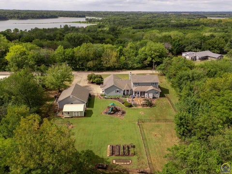 Tiny photo for 6288 Ridgeview Dr, Ozawkie, KS 66070 (MLS # 246704)