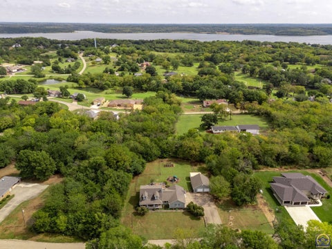 Tiny photo for 6288 Ridgeview Dr, Ozawkie, KS 66070 (MLS # 246704)