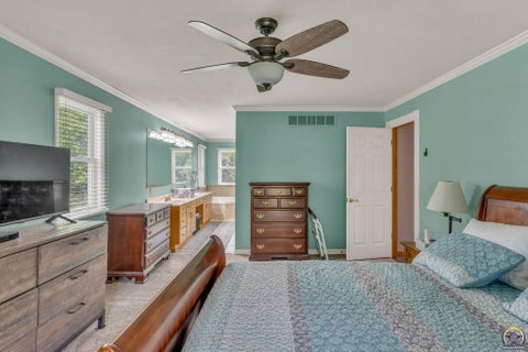 Tiny photo for 6288 Ridgeview Dr, Ozawkie, KS 66070 (MLS # 246704)