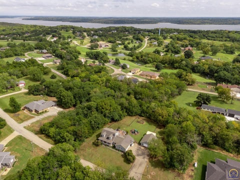 Tiny photo for 6288 Ridgeview Dr, Ozawkie, KS 66070 (MLS # 246704)