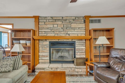 Tiny photo for 6288 Ridgeview Dr, Ozawkie, KS 66070 (MLS # 246704)