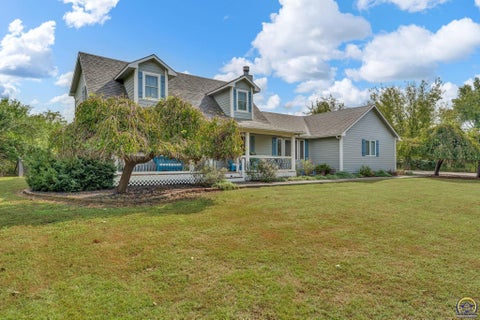 Tiny photo for 6288 Ridgeview Dr, Ozawkie, KS 66070 (MLS # 246704)