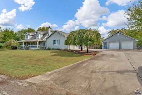 Tiny photo for 6288 Ridgeview Dr, Ozawkie, KS 66070 (MLS # 246704)