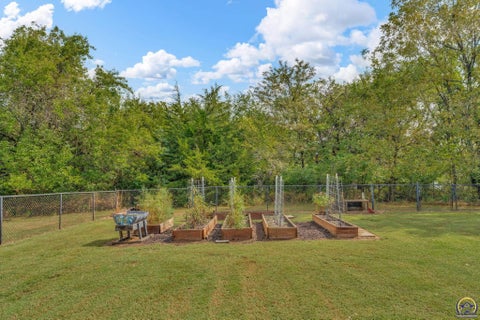 Tiny photo for 6288 Ridgeview Dr, Ozawkie, KS 66070 (MLS # 246704)