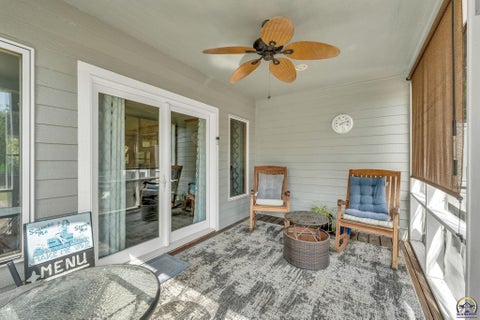 Tiny photo for 6288 Ridgeview Dr, Ozawkie, KS 66070 (MLS # 246704)