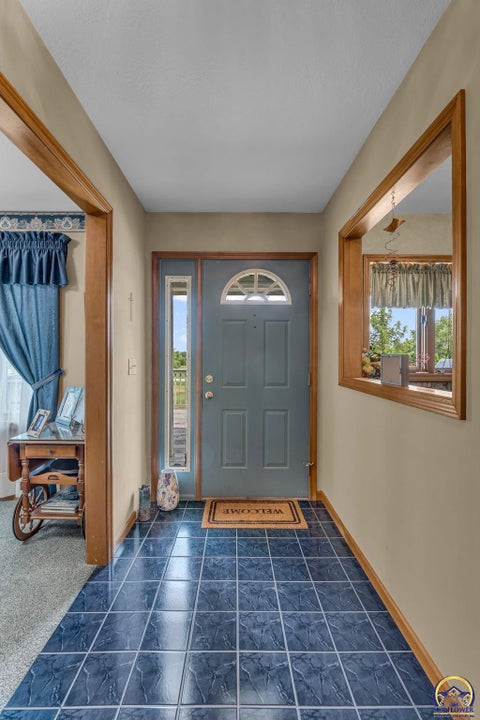 Tiny photo for 995 E 1549 Rd, Lawrence, KS 66046 (MLS # 246600)