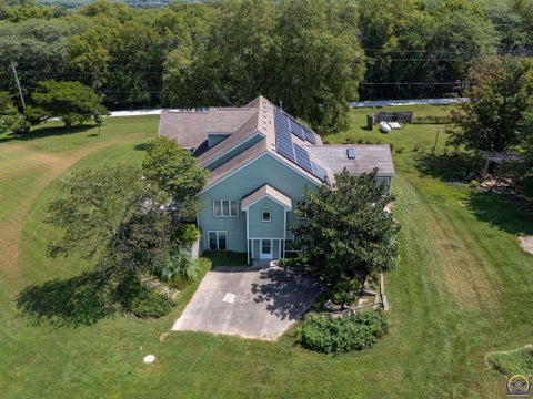 Tiny photo for 995 E 1549 Rd, Lawrence, KS 66046 (MLS # 246600)