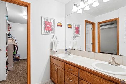 Tiny photo for 511 N Rebecca Ln, Lawrence, KS 66044 (MLS # 245673)