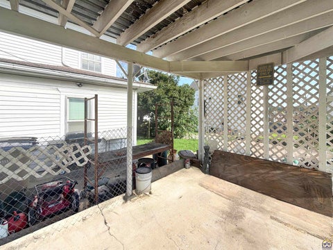 Tiny photo for 109 N 10th St, Atchison, KS 66002 (MLS # 246192)