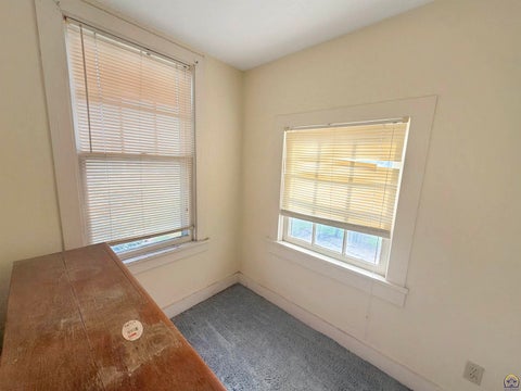 Tiny photo for 109 N 10th St, Atchison, KS 66002 (MLS # 246192)