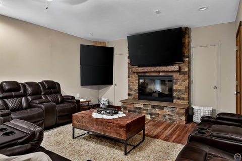 Tiny photo for 4249 NW 86th St, Topeka, KS 66618 (MLS # 244913)