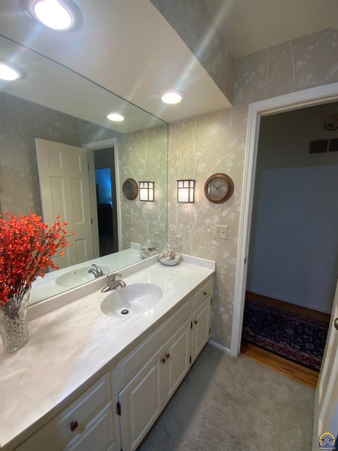 Tiny photo for 2326 SW Mayfair Pl, Topeka, KS 66611 (MLS # 247091)