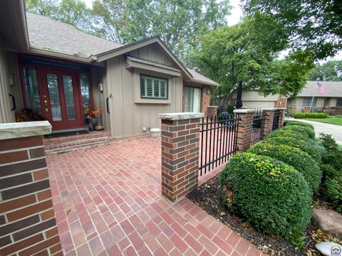 Tiny photo for 2326 SW Mayfair Pl, Topeka, KS 66611 (MLS # 247091)