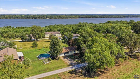 Tiny photo for 2742 Neill Pkwy, Vassar, KS 66543 (MLS # 246402)