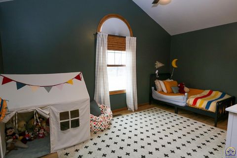 Tiny photo for 1920 Antler Ridge, Emporia, KS 66801 (MLS # 243810)
