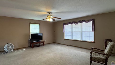 Tiny photo for 5335 Sumner Ct, St. Marys, KS 66536 (MLS # 246335)