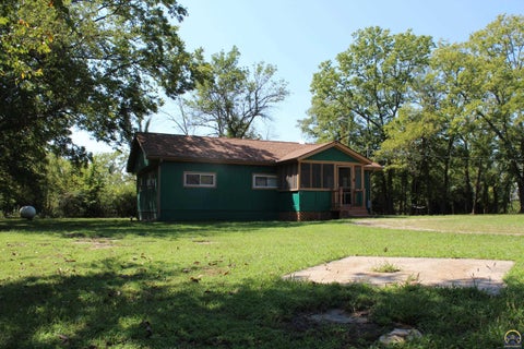 Tiny photo for 18342 S US 75 Hwy, Scranton, KS 66537 (MLS # 246351)