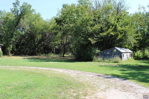 Tiny photo for 18342 S US 75 Hwy, Scranton, KS 66537 (MLS # 246351)
