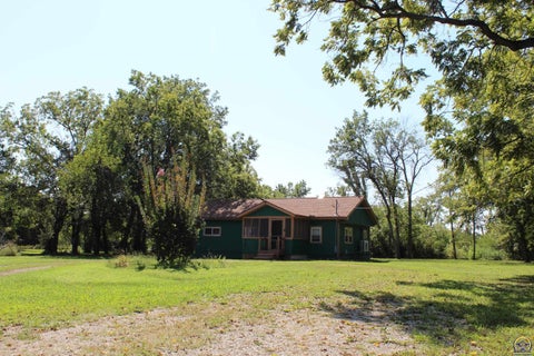 Tiny photo for 18342 S US 75 Hwy, Scranton, KS 66537 (MLS # 246351)
