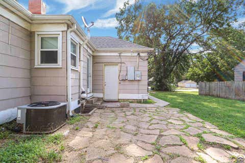 Tiny photo for 1121 N Juliette Ave, Manhattan, KS 66502 (MLS # 246045)