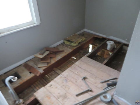 Tiny photo for 809 Liberty St, Oskaloosa, KS 66066 (MLS # 246802)