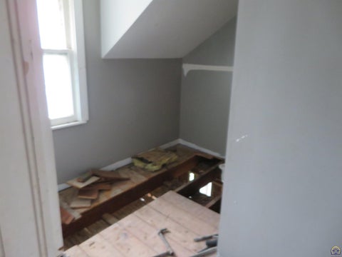Tiny photo for 809 Liberty St, Oskaloosa, KS 66066 (MLS # 246802)