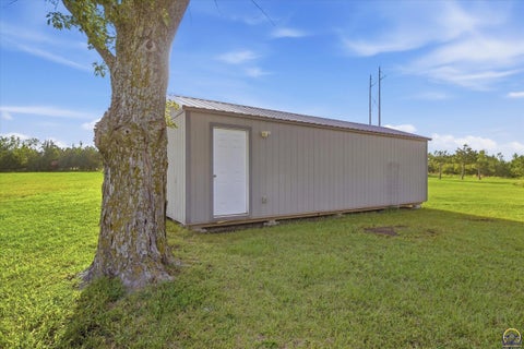 Tiny photo for 2929 SW Lagito Dr, Topeka, KS 66614 (MLS # 246568)