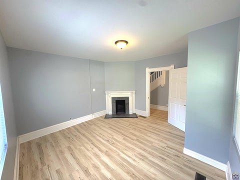 Tiny photo for 619 SW Buchanan St, Topeka, KS 66606 (MLS # 245686)