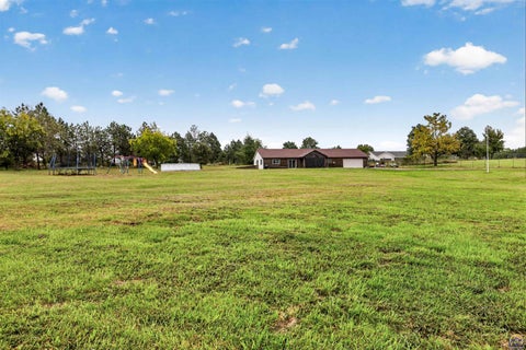 Tiny photo for 17208 Bowser Dr, Hoyt, KS 66440 (MLS # 246820)
