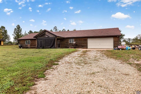 Tiny photo for 17208 Bowser Dr, Hoyt, KS 66440 (MLS # 246820)