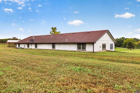 Tiny photo for 17208 Bowser Dr, Hoyt, KS 66440 (MLS # 246820)