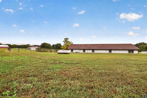 Tiny photo for 17208 Bowser Dr, Hoyt, KS 66440 (MLS # 246820)